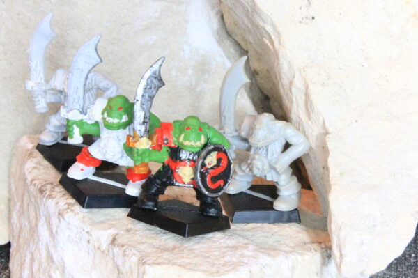 30 x Warhammer Orcs (#38) - Image 7