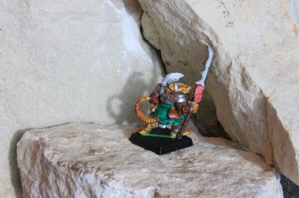 Warhammer – Skaven Stormvermin with Halberd 4 (#57) - Image 2